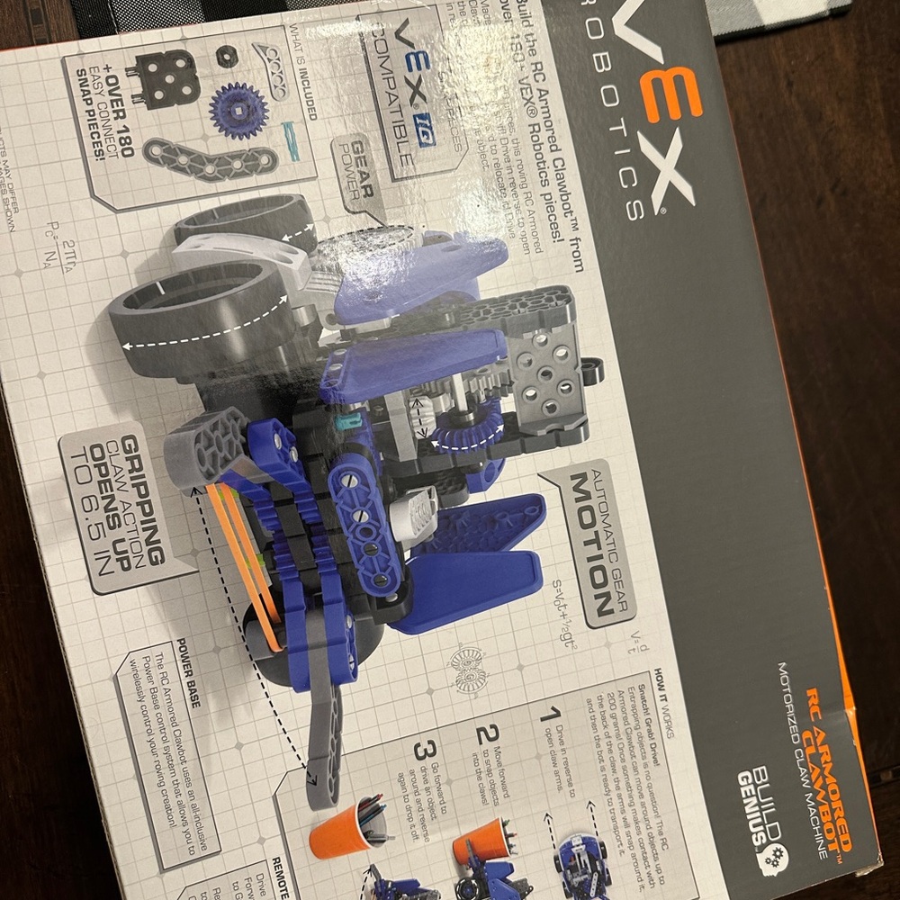VEX Robotics Blue and Black Robot Kit BNIB - Picture 4 of 4
